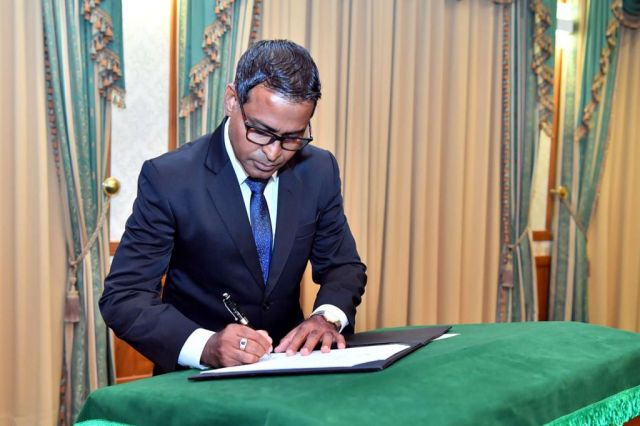 Uhthama fandiyaarakah ganee ayyan kuran committee in ruhun dheefi 