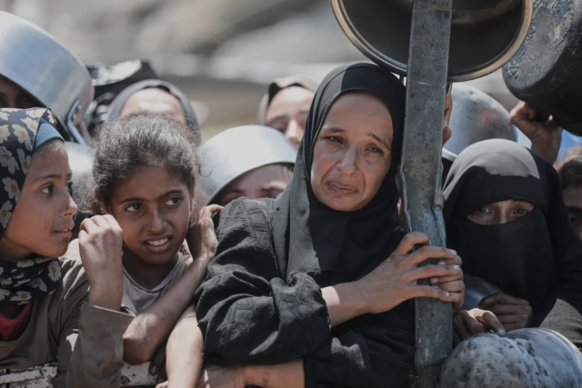 Haihoonukamugai Gaza in maruvi meehunge adhadhu 200 ah