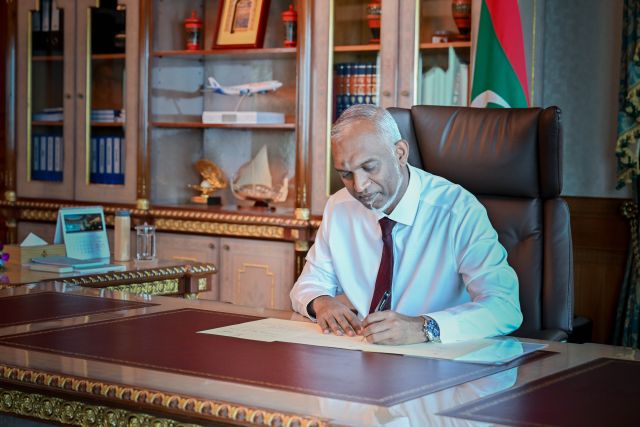 Gina council thakeh ge kanboduvun oiy bill Raees thasdheegu kuravvaifi