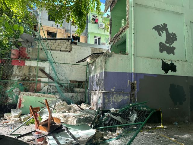 Education development imaaraathuge bai thakeh vetti vehicle thakakah gehllun vejje