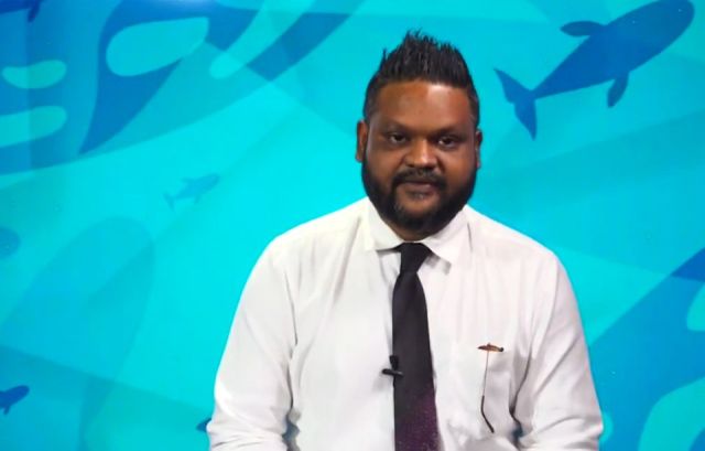 Falah ge vaahaka thakah faadukee siyaasee muvahzzafaku vakikoffi