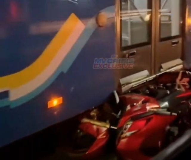 Highway gai accident eh hingaa bayakah aniyaa vejje