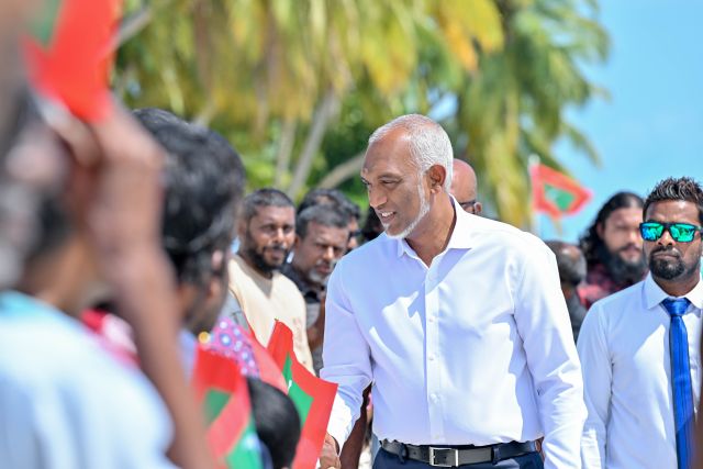 Gaaiy gandakah 2 aharehhaaa dhuvahun meehun dhiri ulhey hurihaa rashakah raees vadaigenfi
