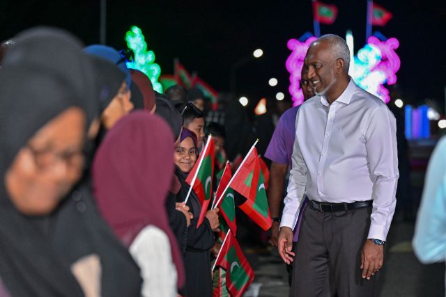 Vilifushi airport 2 aharaai 6 mahun adhi hospital dholhu aharehhaa dhuvahun nihmmaanan: Raees