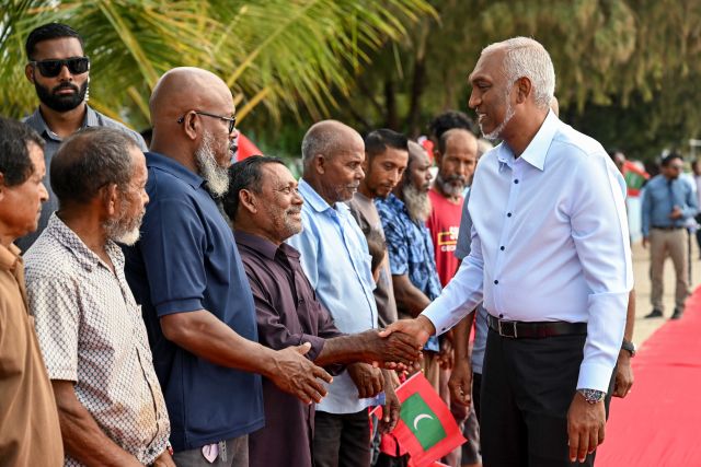 Shaviyani atholhuge rah thakah kurahvvaa dhathurufulhehggai raees furaavadaigenfi