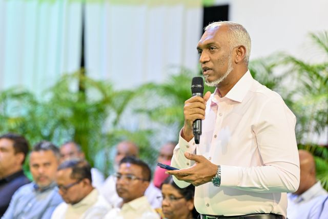 Noosveri kamuge minivan kan othee “thanminah” hulhuvaalevifai, ekamaku aburu kathilumuge furusatheh nudheynan: Raees