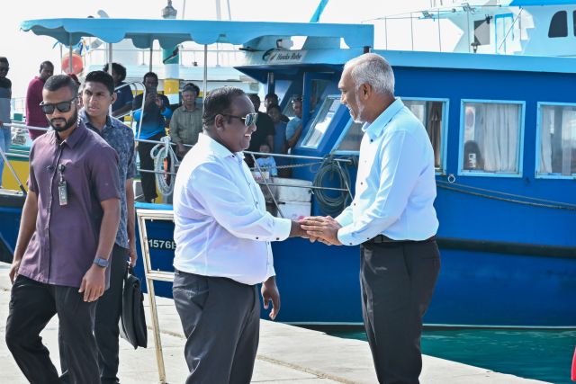 Masverin dhuvahuge rasme jalsa gai baiverivumah raees dhuvaafarugai