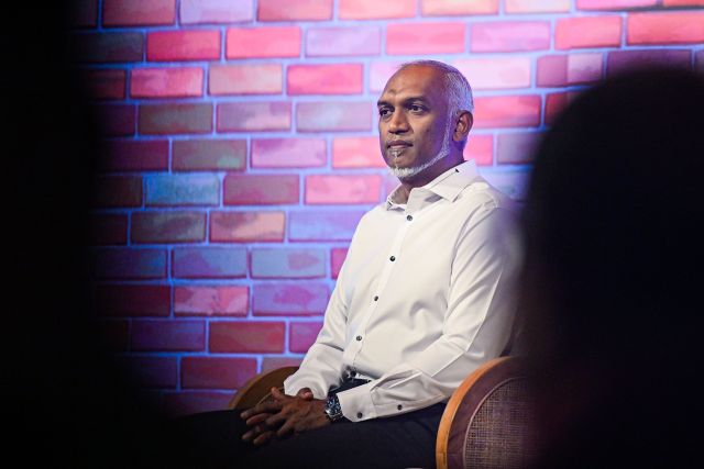 Ijuthimaaee rakkaatheri kamuge nizaamuthah varugadha kurumah, saabithu kan mathee dhemi thibeynan: Raees