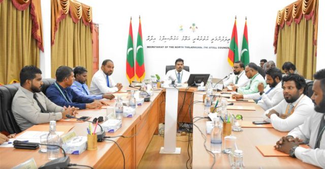 Mi'aharah kanda'elhi block grant in idhaaree kharadhu hamanujehssey thee kanboduvun faalhu koffi 