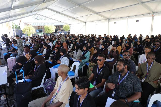 Vathanee khidhumaiy furihama koh uniform elhi khidhumatheggai massaikkai kuran laazim kuraa bill eh