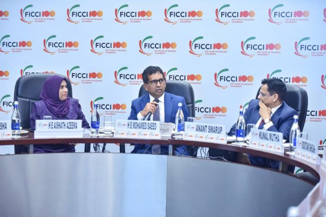 India-raajje: Igthisoadhee gulhun ithurah badhahi kurumah mathee fantheege bahdhaluvumeh